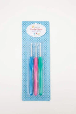 Lori Holt 100% Cute Crochet Hooks